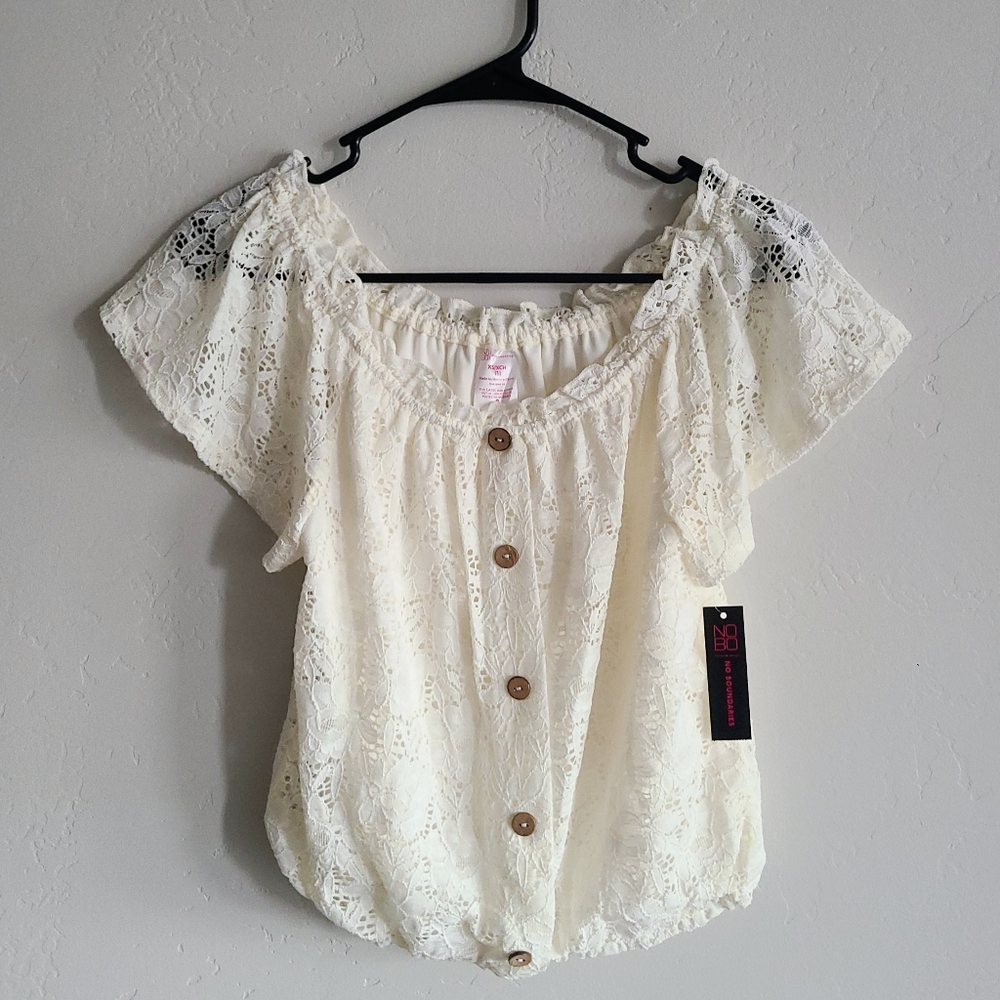 New No Boundaries Top, Women's Blouse, Lace Shirt, Short Sleeves